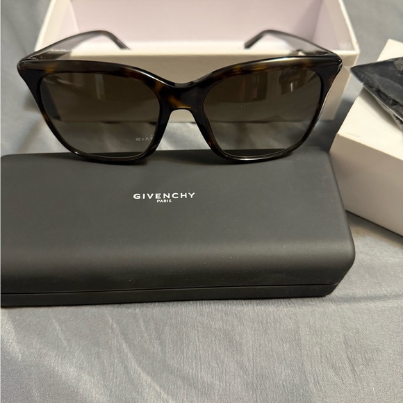 Givenchy Square Sunglasses - Picture 3 of 9